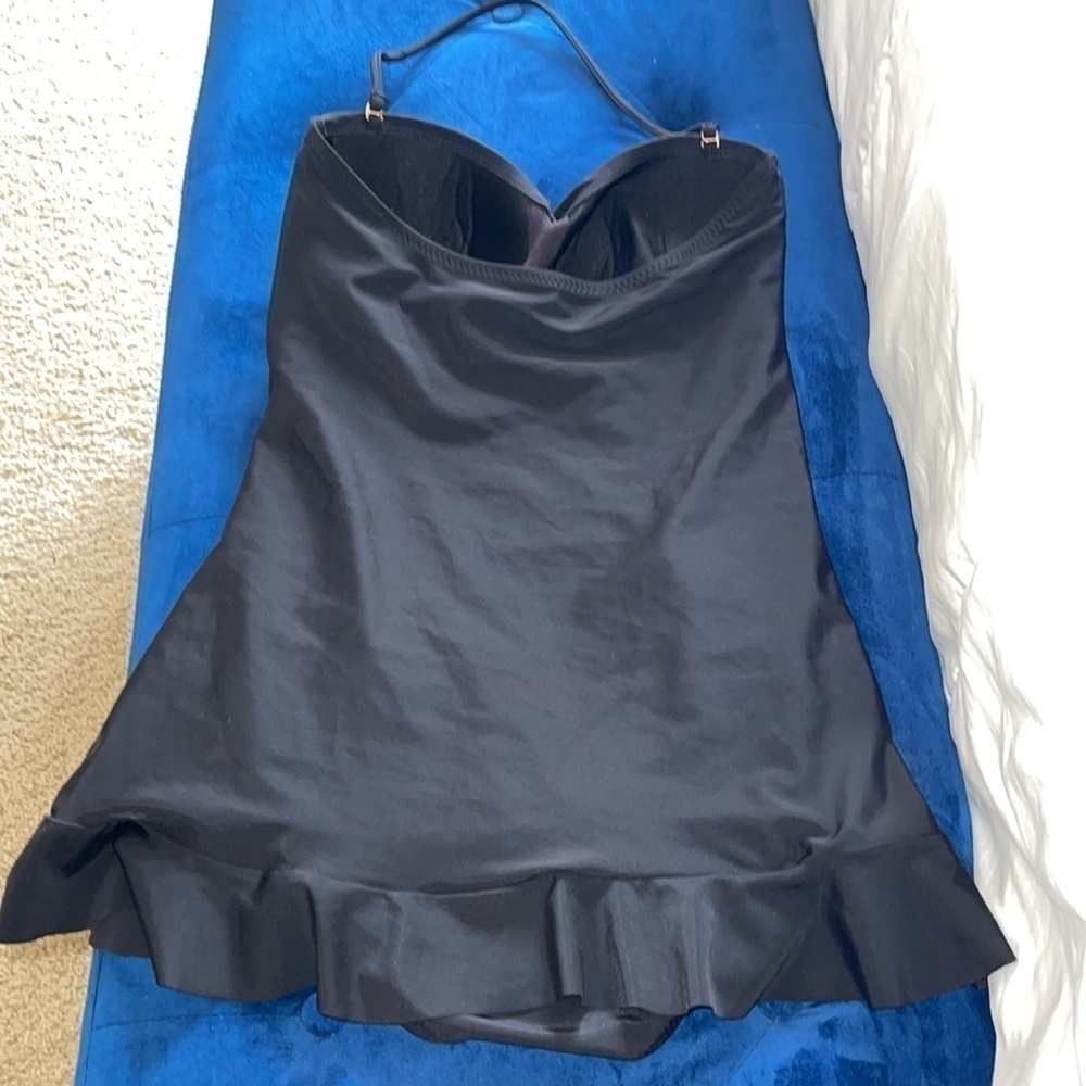 Kenneth Cole Reaction Black One-Piece Swimsuit Sz. 4 - Picture 10 of 16